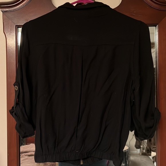ABOUT A GIRL Cropped Black Jacket with Mid-Length Sleeve - Picture 2 of 3